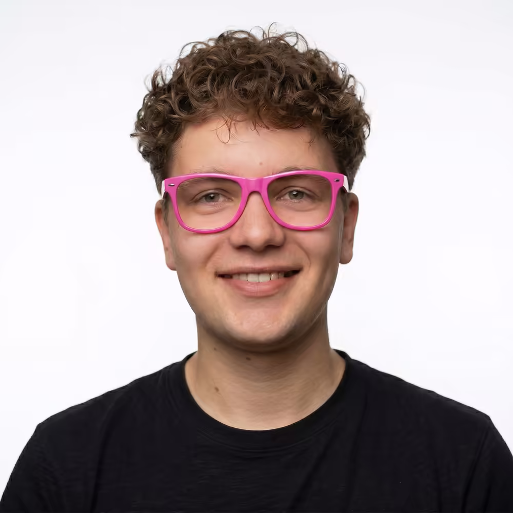 Yannik Tycholis, Co-founder of PYNK